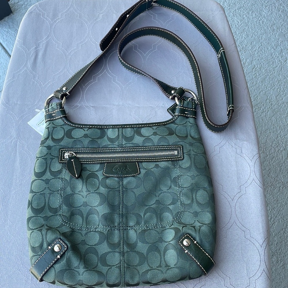 Coach bag women’s in Forest Green new with tags